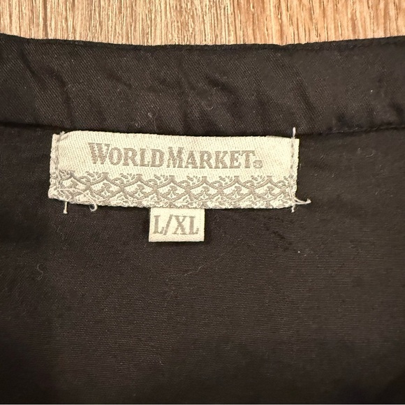 WORLD MARKET Floral Embroidered Peasant Top Women’s L XL Lightweight Boho Shirt - Picture 4 of 8